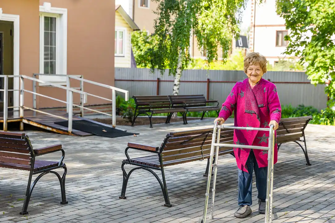 Как подбирают соседей в частных пансионатах для пожилых людей