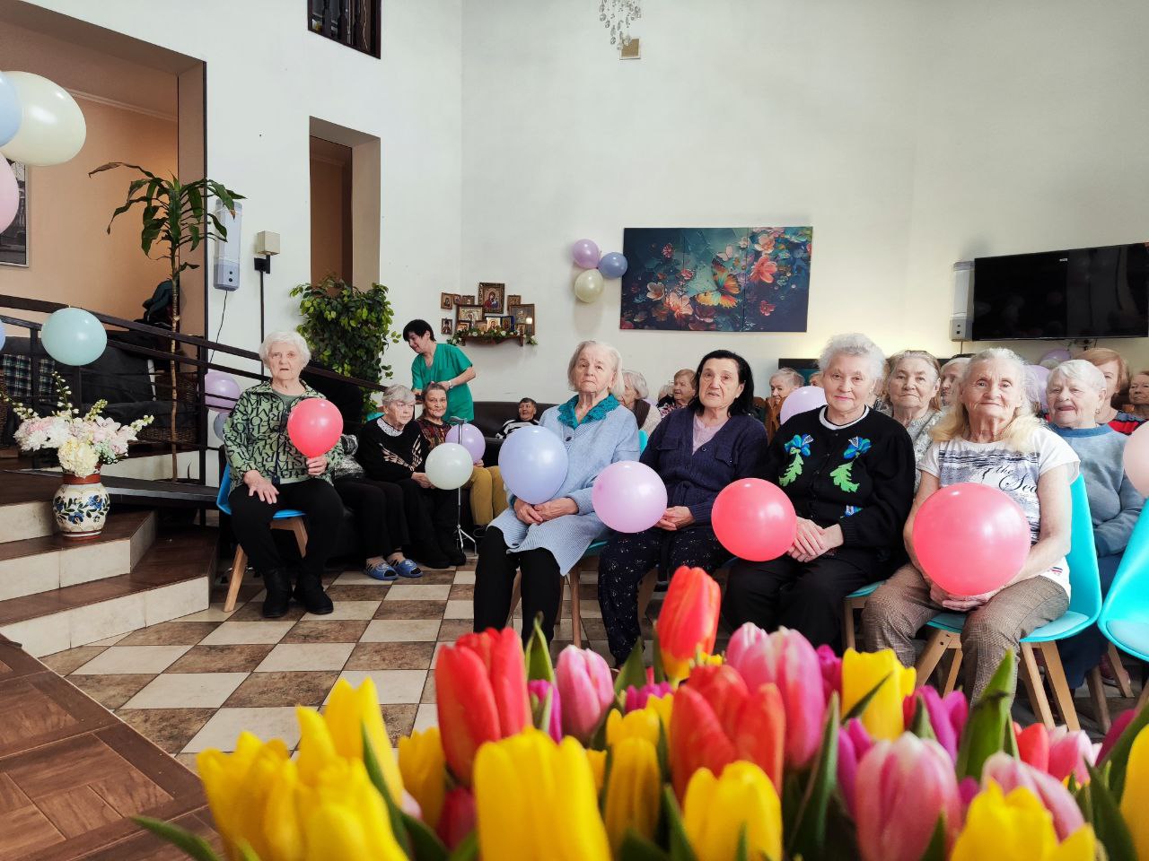 8 марта в сети пансионатов для пожилых Сабриново